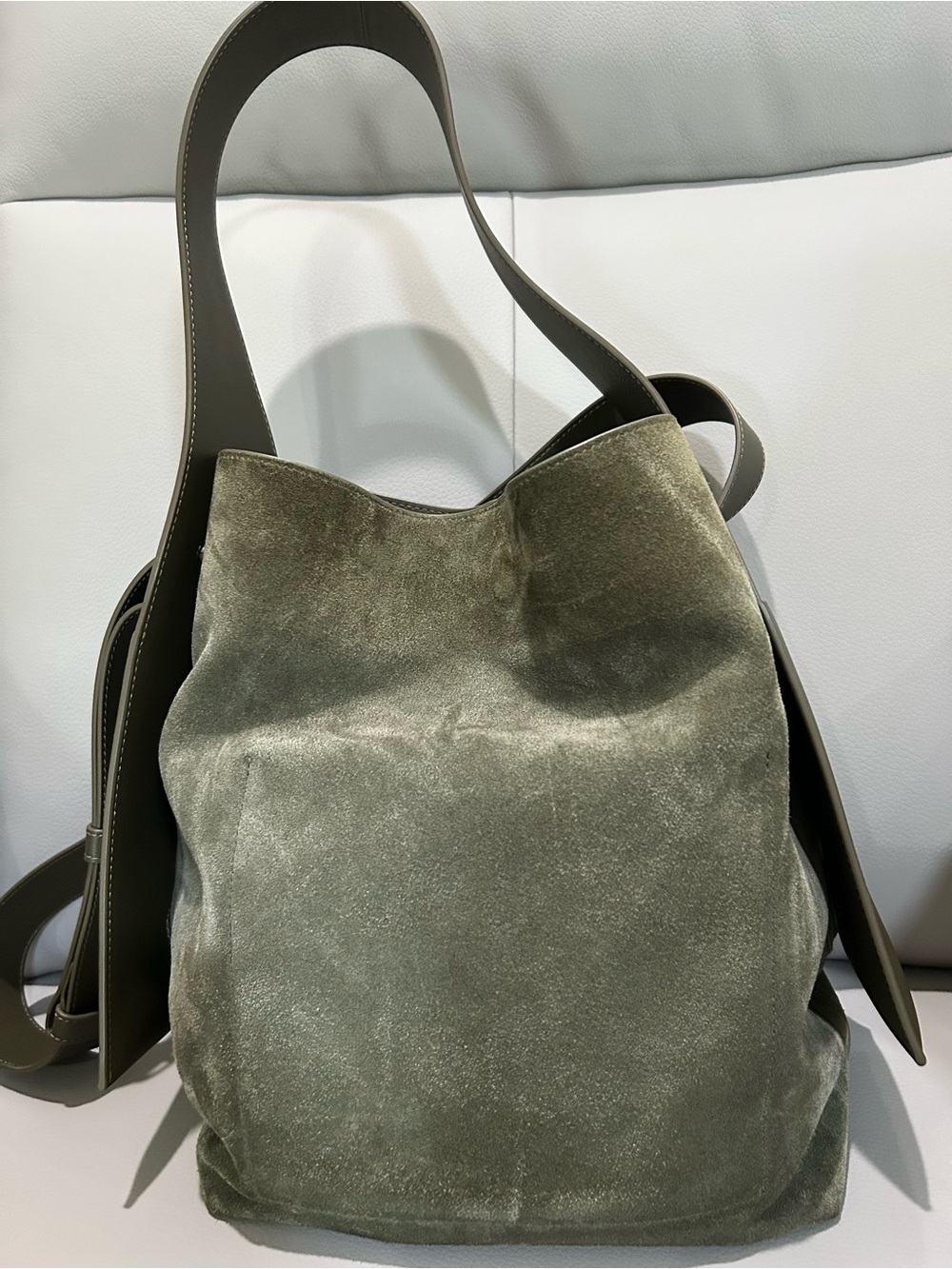 Songmont Medium Drippy Tote Bag Olive Suede Genuine Leather - Picture 3 of 10